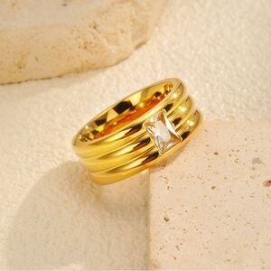 18K Gold Plated Elegant Gold Ring with Crystal Accent